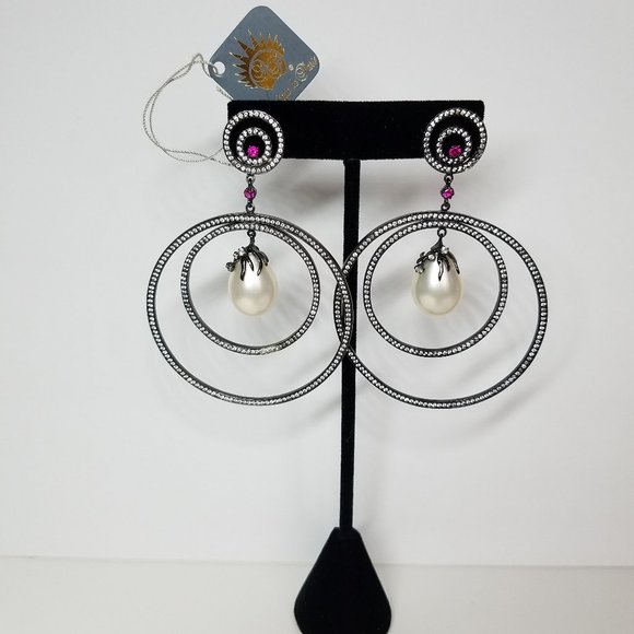 Angelique De Paris Women's Circle Earrings with Pearl Zirconia and Garnet Stone - Picture 3 of 13